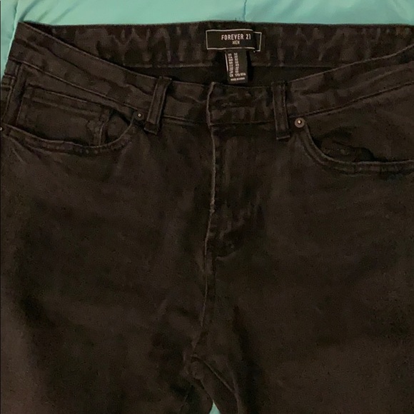 Black pants - Picture 2 of 7